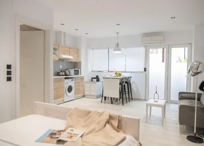 Apartmán Homes 1 & 2 - Cozy Urban In The Heart Of *