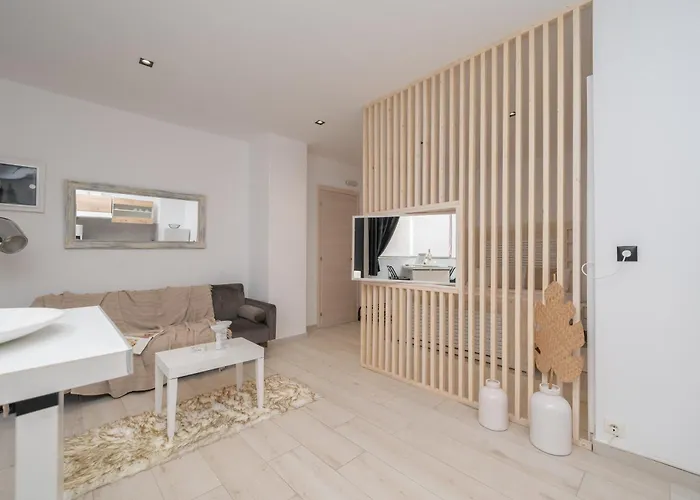 Homes 1 & 2 - Cozy Urban In The Heart Of Apartmán Kos