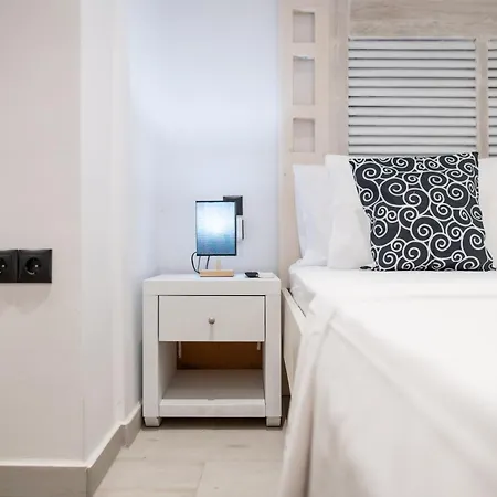 Homes 1 & 2 - Cozy Urban In The Heart Of Appartamento *