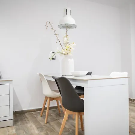 Homes - Cozy Urban In The Heart Of Apartment Kos Town