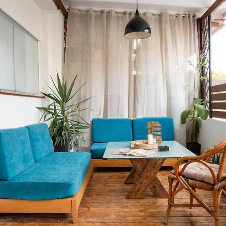 Homes 1 & 2 - Cozy Urban In The Heart Of *