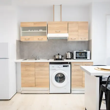 Homes 1 & 2 - Cozy Urban In The Heart Of * Città di Kos