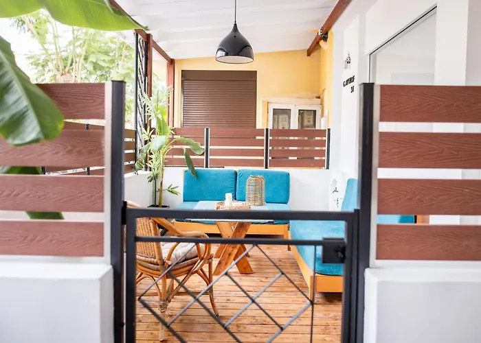 Apartamento Homes 1 & 2 - Cozy Urban In The Heart Of