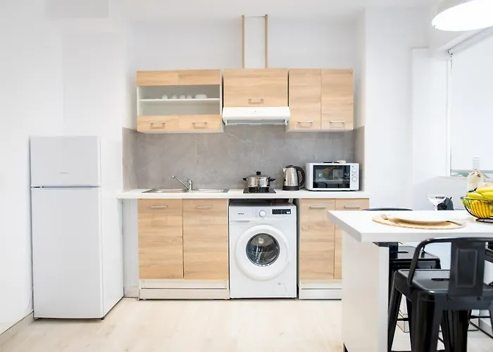 Homes 1 & 2 - Cozy Urban In The Heart Of * Cós