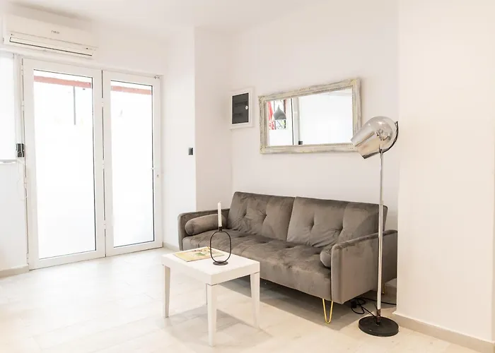 Homes 1 & 2 - Cozy Urban In The Heart Of Apartamento Cós